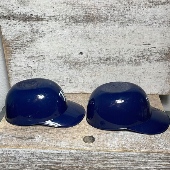 Lot of 4 MLB Tampa Bay Rays: 2 Mini Ice Cream Helmets, 2 Magnetic Picture Frame - Picture 10 of 16